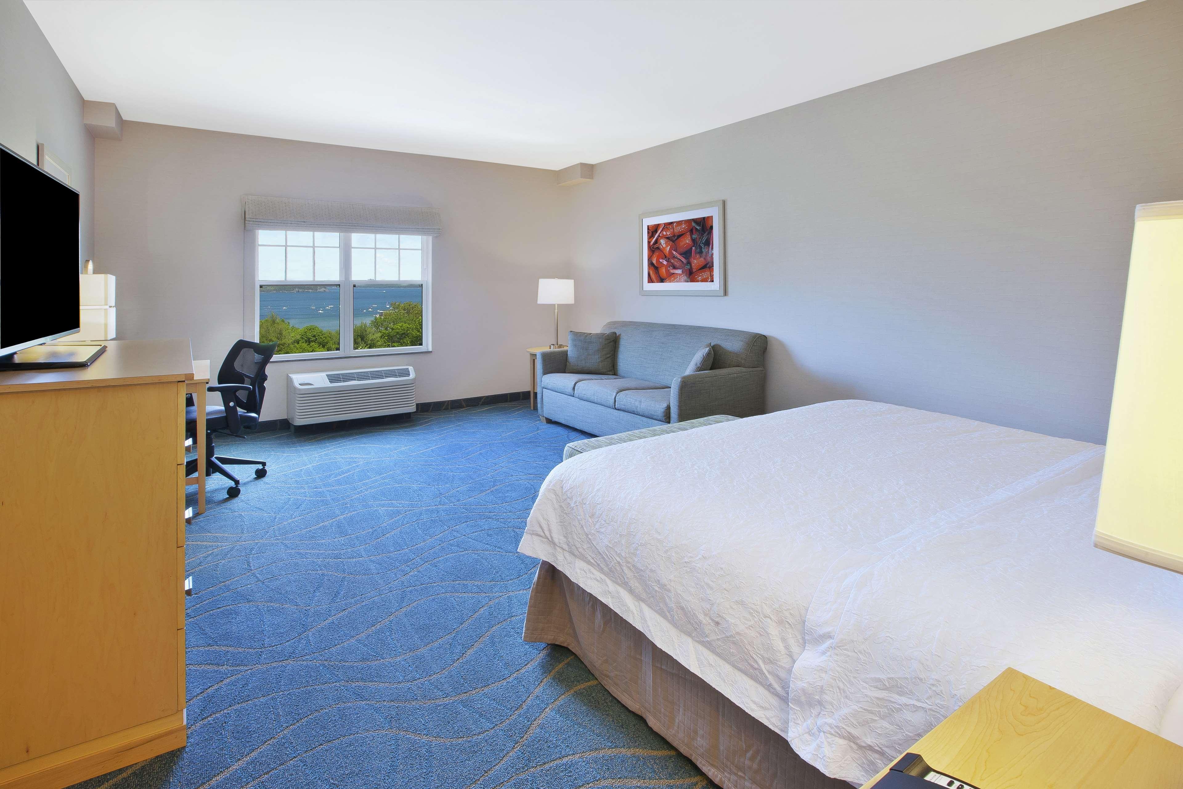 Hampton Inn Бар Харбор Экстерьер фото