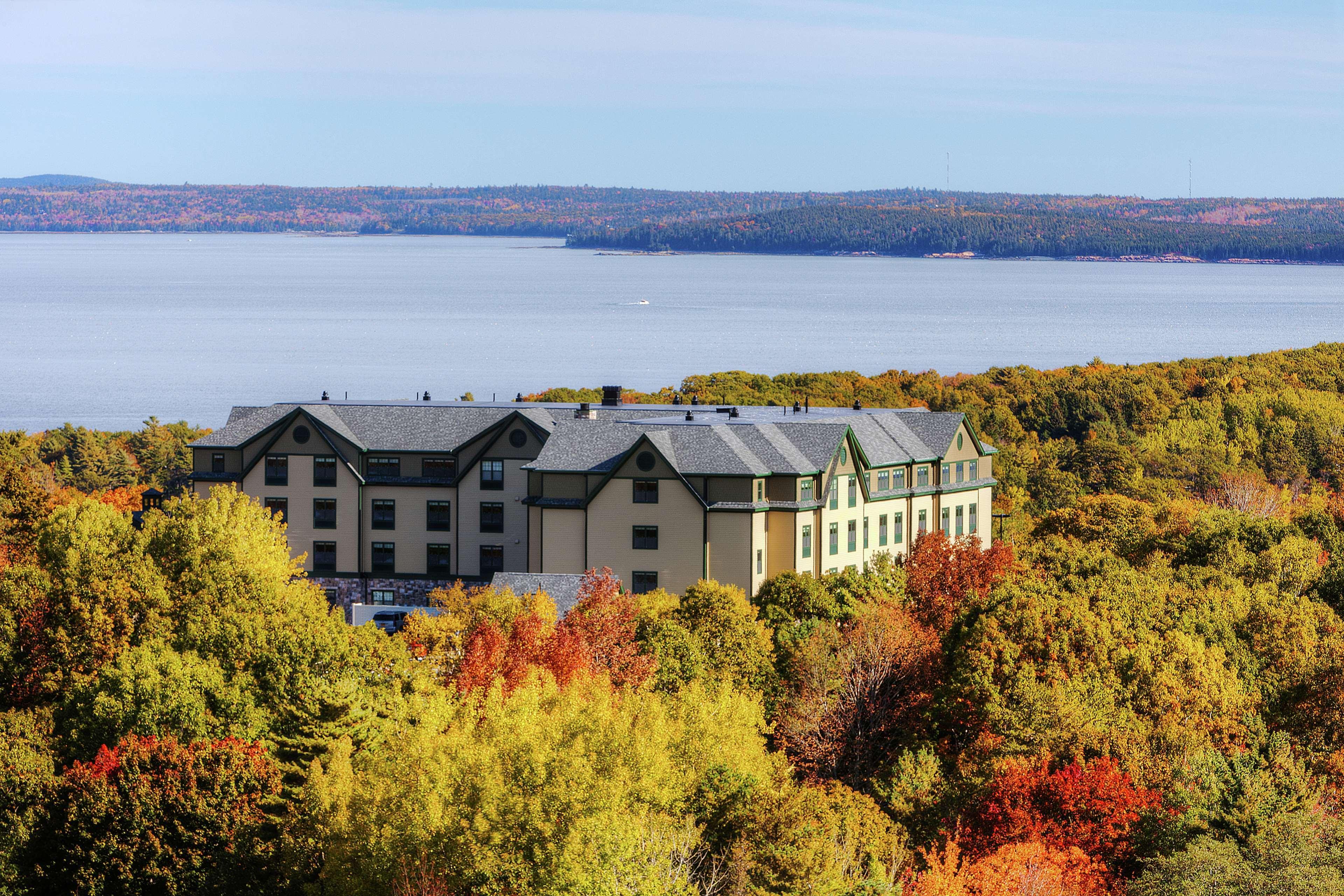 Hampton Inn Бар Харбор Экстерьер фото
