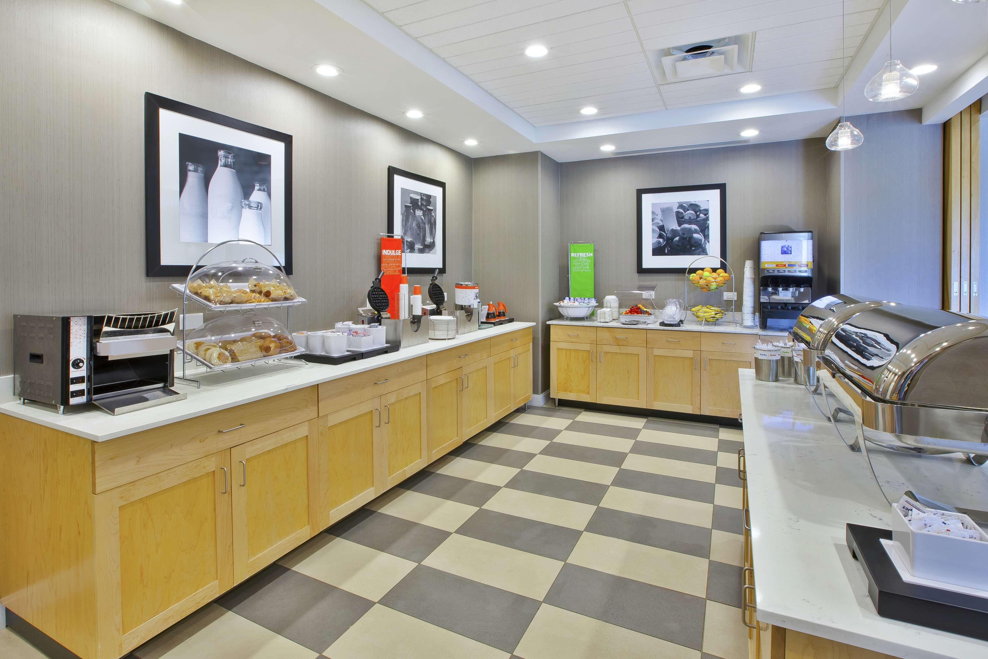 Hampton Inn Бар Харбор Экстерьер фото