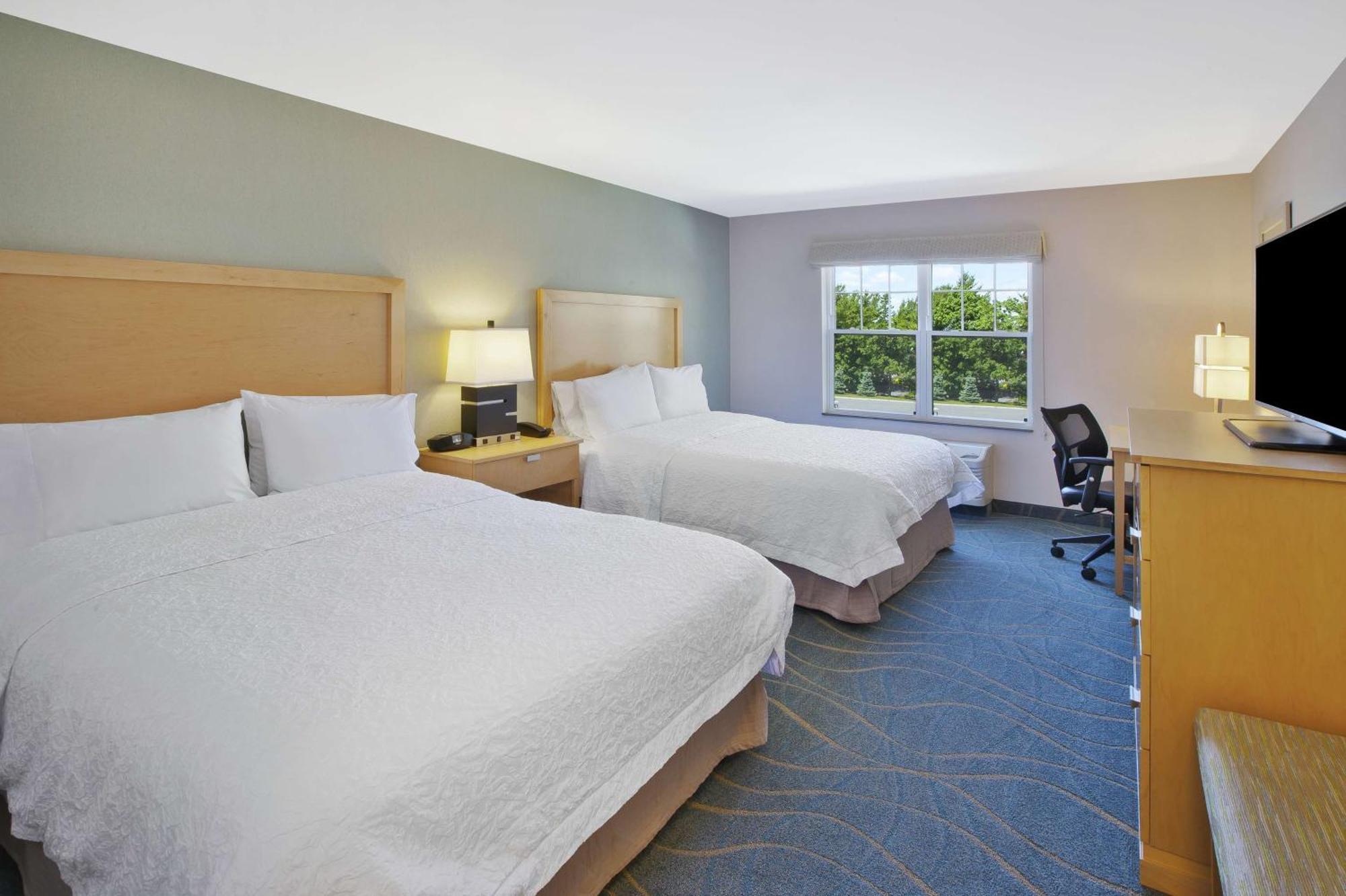 Hampton Inn Бар Харбор Экстерьер фото