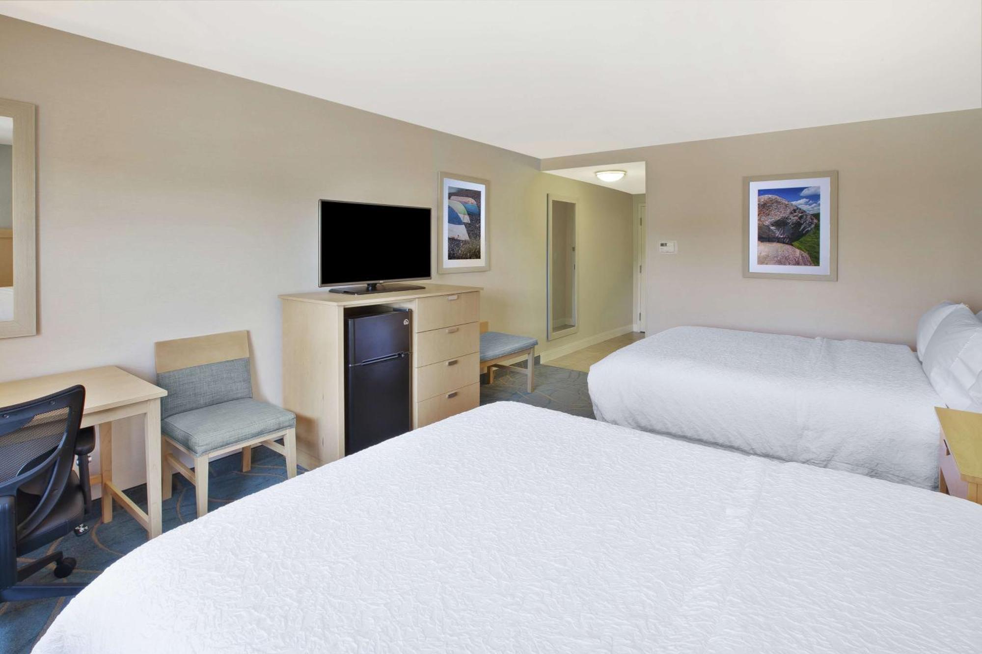 Hampton Inn Бар Харбор Экстерьер фото
