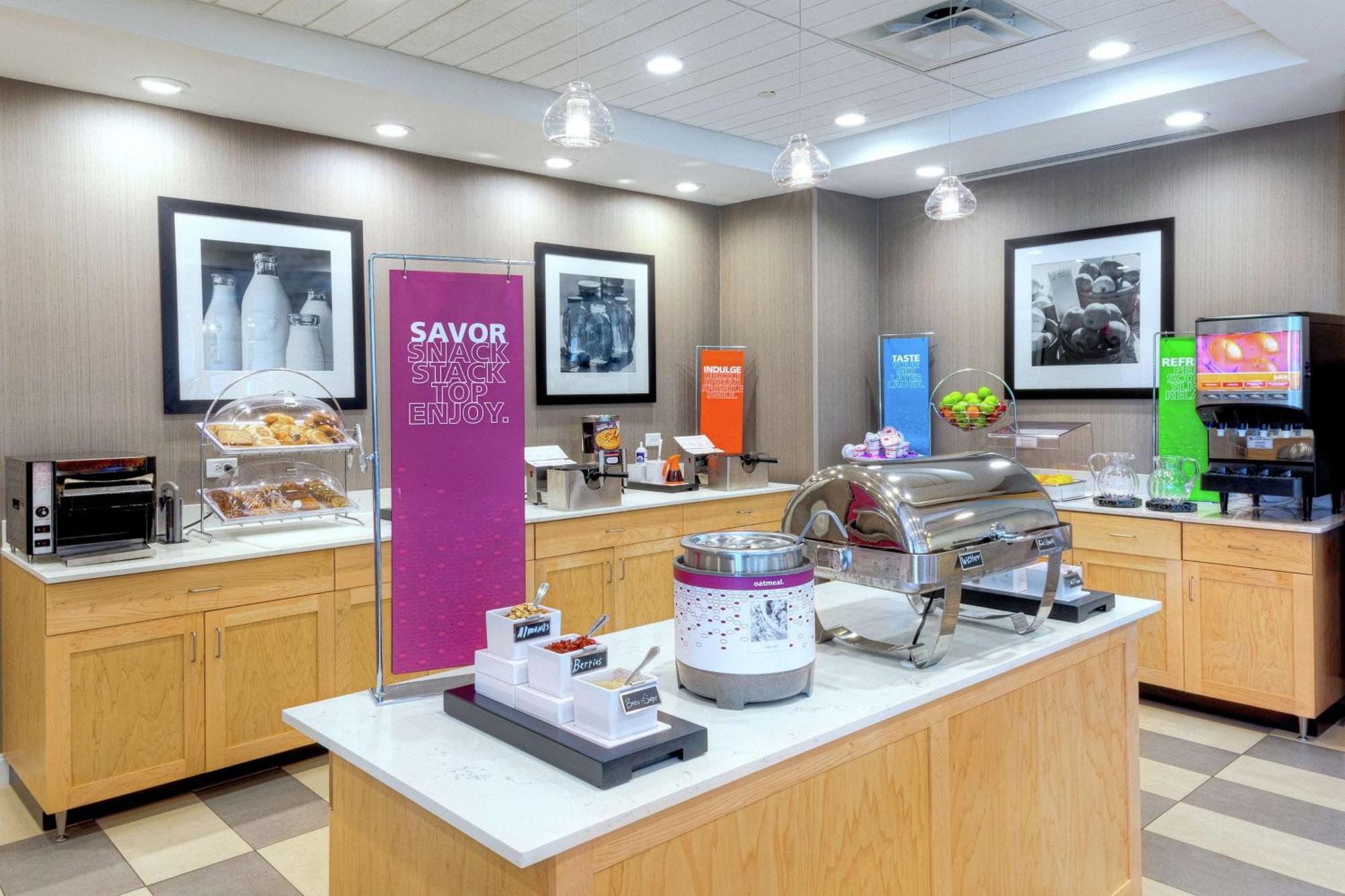 Hampton Inn Бар Харбор Экстерьер фото